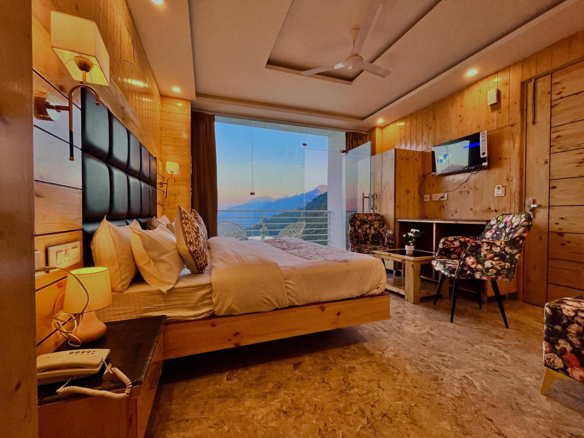 Hotel Hill View, Mussoorie - Near Jw Marriott Mussoorie, M 77377-32479 Extérieur photo